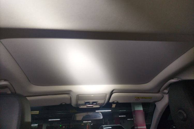 Used Jaguar XFL 2020 XFL 2.0T P200 Two-Wheel-Drive Rally Flag Edition Headliner