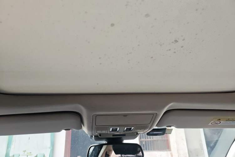 Used Jaguar XFL 2020 XFL 2.0T P200 Two-Wheel-Drive Windflower Edition Headliner
