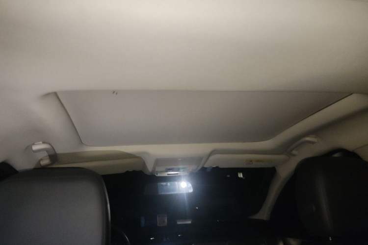 Used Jaguar XFL 2020 XFL 2.0T P200 Two-Wheel-Drive Windflower Edition Headliner