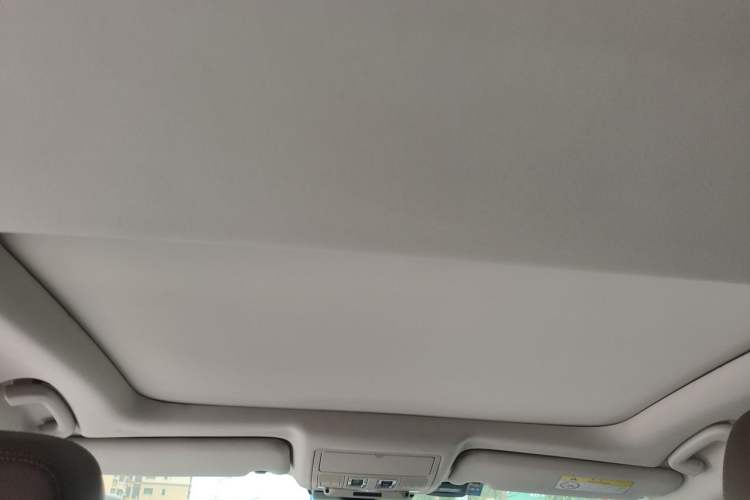 Used Jaguar XFL 2020 XFL 2.0T P250 Two-Wheel-Drive Luxury Edition Headliner