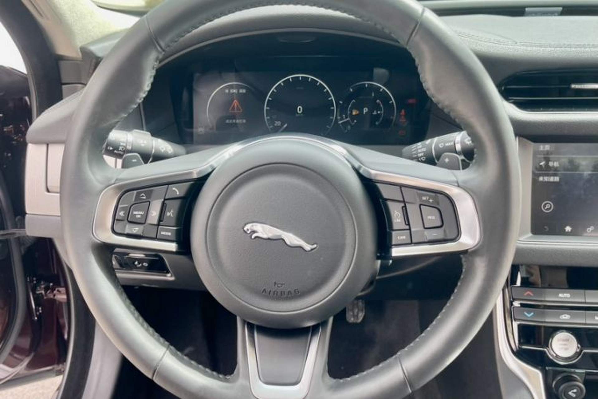 Used Jaguar XFL 2020 XFL 2.0T P250 Four-Wheel Drive Luxury Edition Interior 2