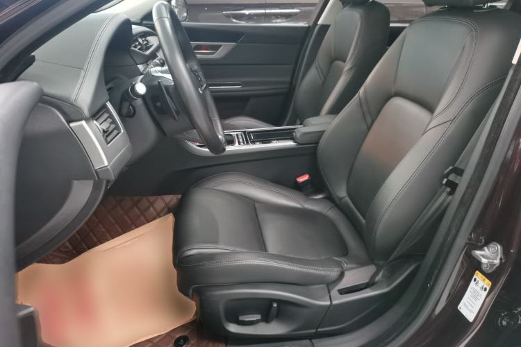 Used Jaguar XFL 2020 XFL 2.0T P200 Two-Wheel-Drive Elite Edition Left Front Seat