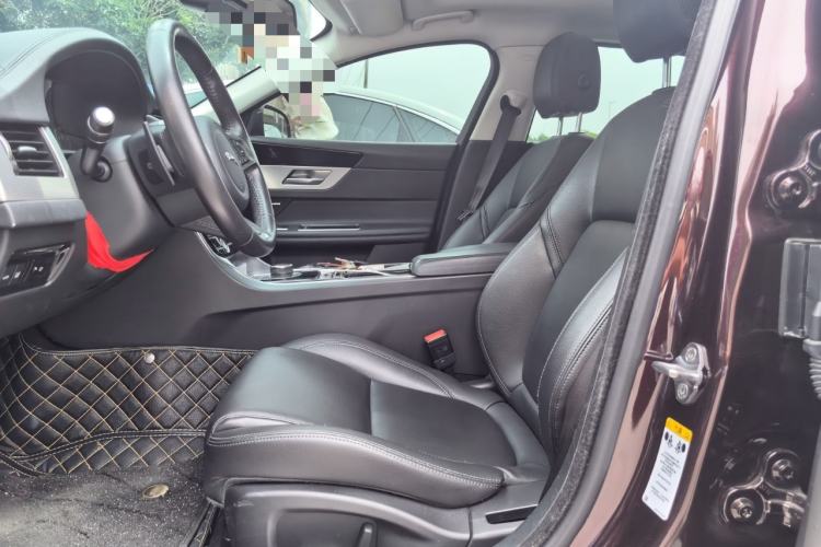 Used Jaguar XFL 2020 XFL 2.0T P200 Two-Wheel-Drive Elite Edition Left Front Seat