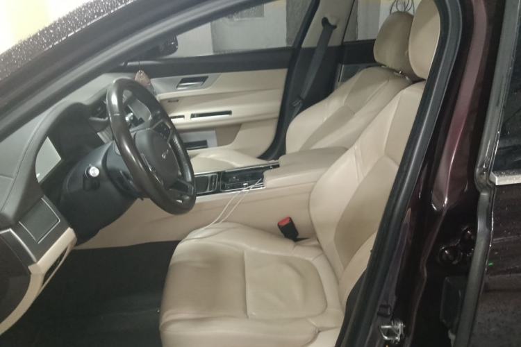 Used Jaguar XFL 2020 XFL 2.0T P250 Two-Wheel-Drive Luxury Edition Left Front Seat