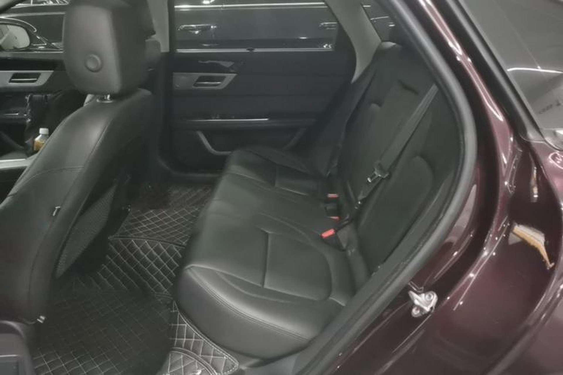 Used Jaguar XFL 2020 XFL 2.0T P200 Two-Wheel-Drive Elite Edition Left Rear Seat