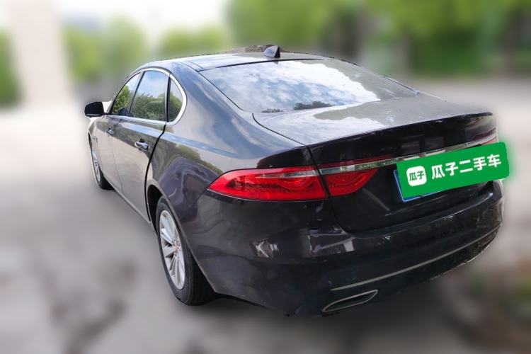Used Jaguar XFL 2020 XFL 2.0T P200 Two-Wheel-Drive Windflower Edition Rear Left 45 Deg