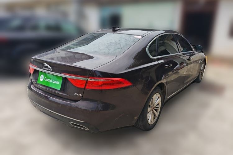 Used Jaguar XFL 2020 XFL 2.0T P200 Two-Wheel-Drive Windflower Edition Rear Right 45 Deg