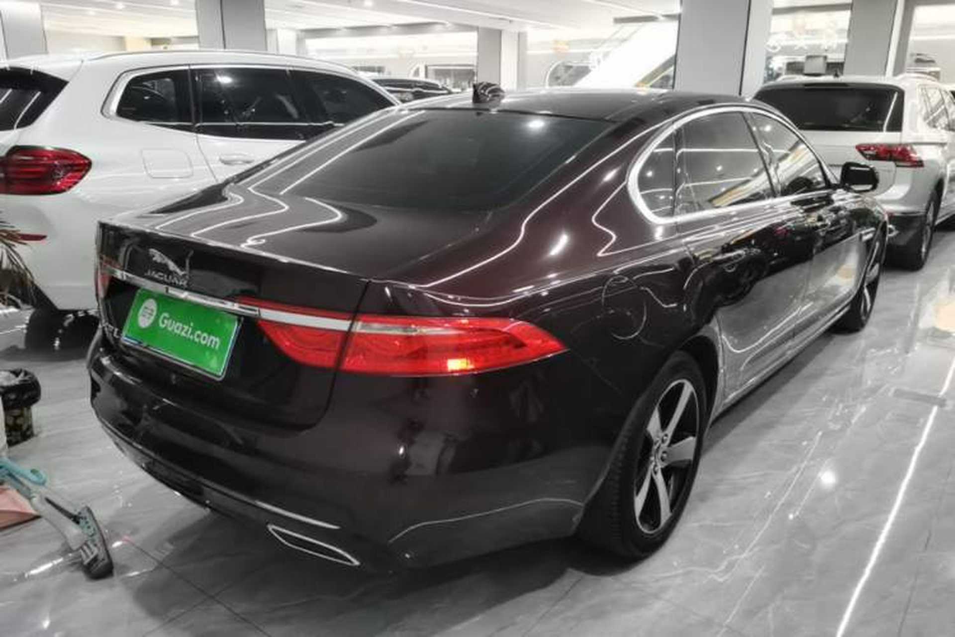 Used Jaguar XFL 2020 XFL 2.0T P200 Two-Wheel-Drive Elite Edition Rear Right 45 Deg