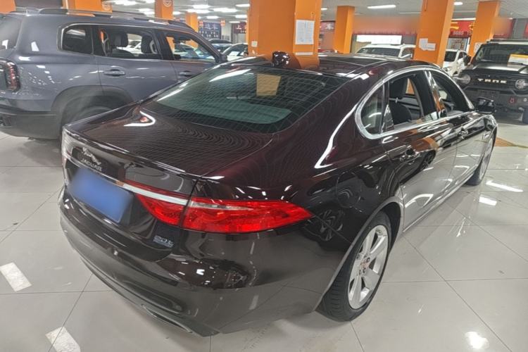 Used Jaguar XFL 2020 XFL 2.0T P200 Two-Wheel-Drive Elite Edition Rear Right 45 Deg