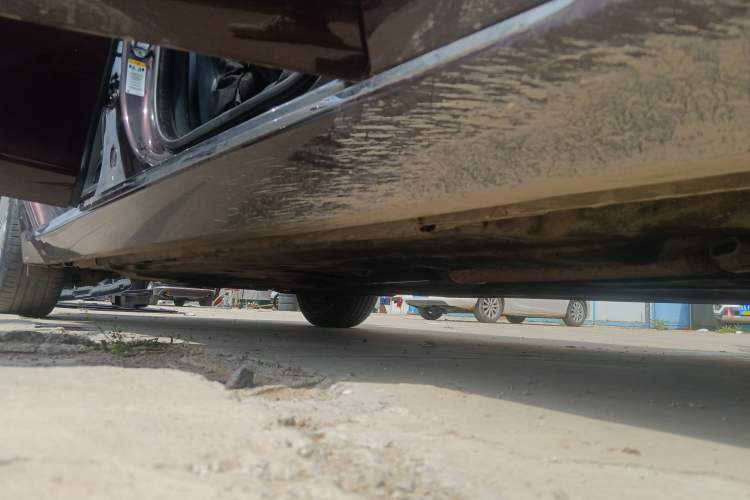 Used Jaguar XFL 2020 XFL 2.0T P200 Two-Wheel-Drive Elite Edition Right Side Sill