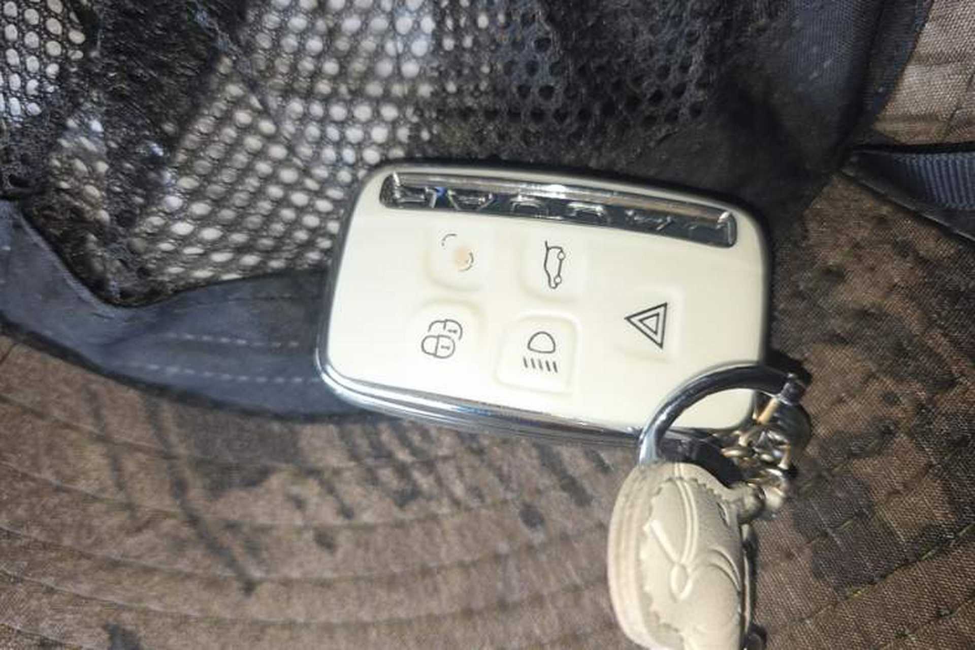 Used Jaguar XFL 2020 XFL 2.0T P200 Two-Wheel-Drive Elite Edition Vehicle Key