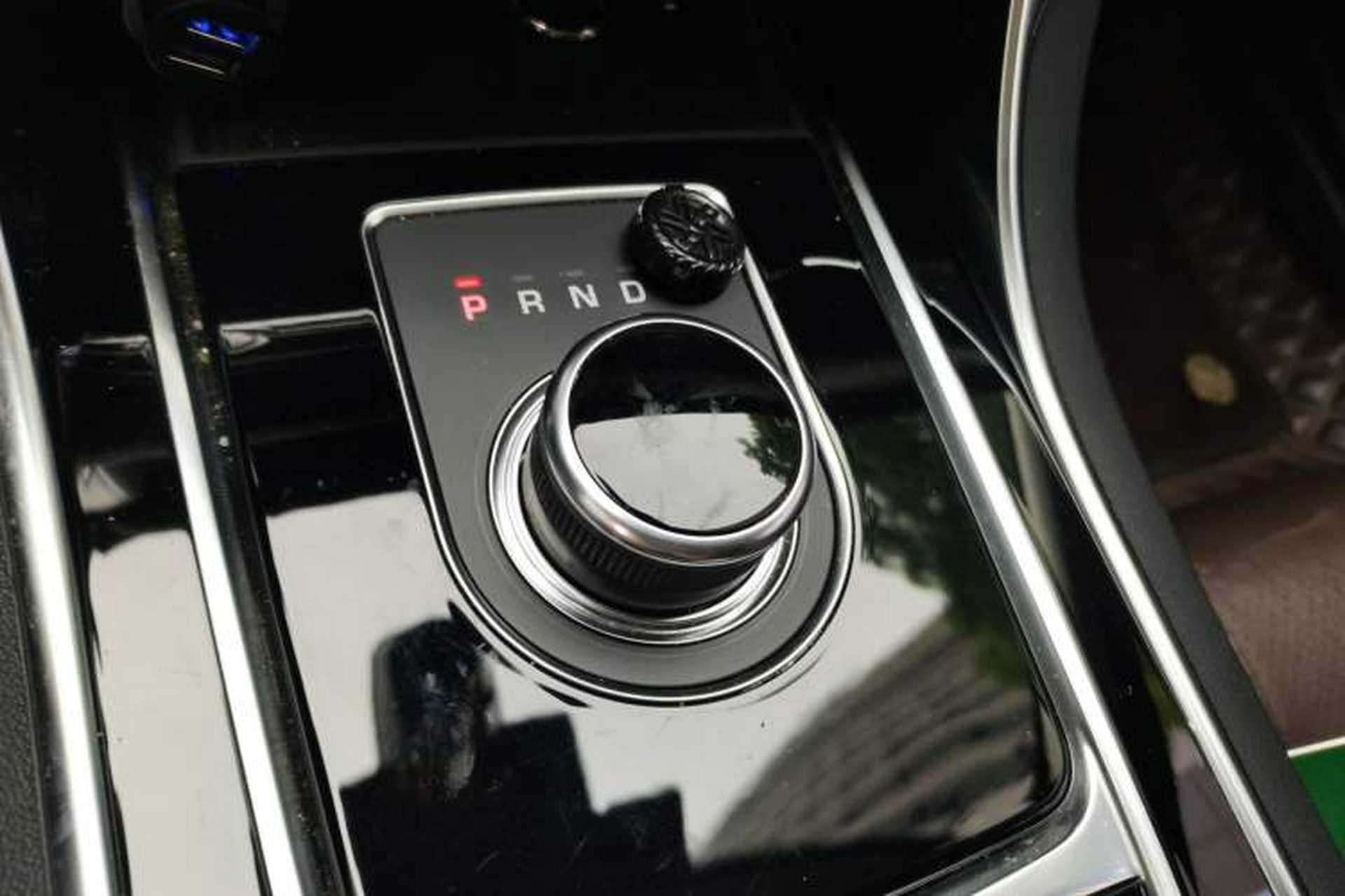 Used Jaguar XFL 2020 XFL 2.0T P200 Two-Wheel-Drive Windflower Edition Gear Lever