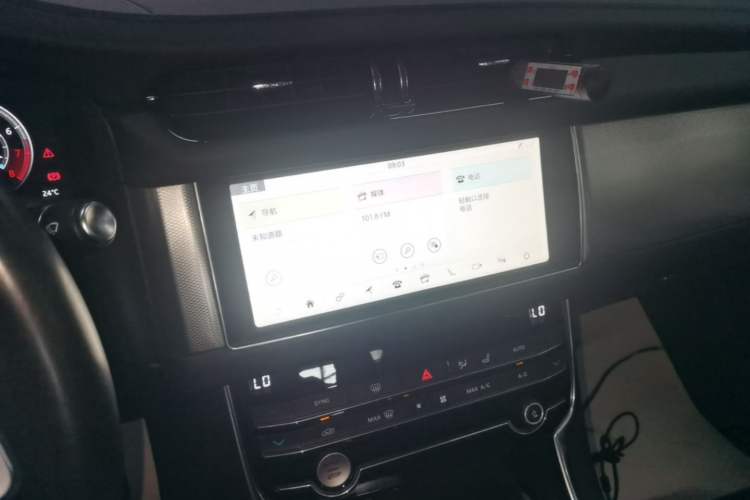 Used Jaguar XFL 2020 XFL 2.0T P200 Two-Wheel-Drive Elite Edition Audio And AC Panel