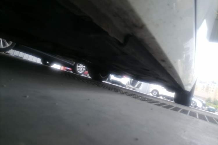 Used Jaguar XFL 2020 XFL 2.0T P250 Two-Wheel-Drive Luxury Edition Chassis Front Left