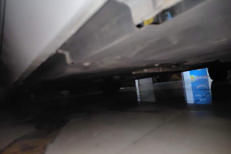 Used Jaguar XFL 2020 XFL 2.0T P200 Two-Wheel-Drive Windflower Edition Chassis Rear Left
