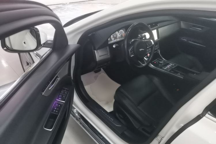 Used Jaguar XFL 2020 XFL 2.0T P200 Two-Wheel-Drive Elite Edition Driver Seat
