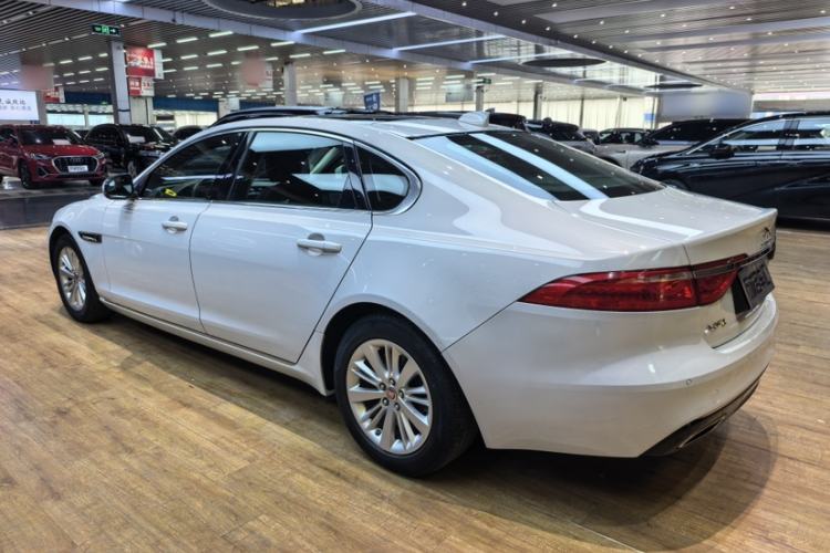 Used Jaguar XFL 2020 XFL 2.0T P200 Two-Wheel-Drive Windflower Edition Exterior 1