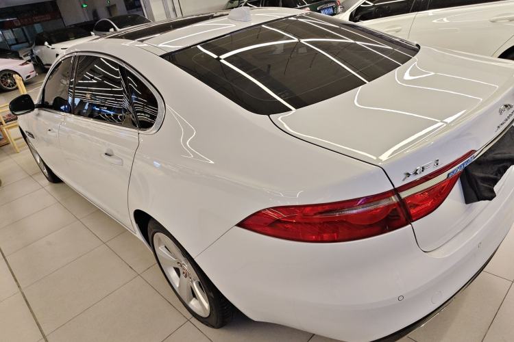 Used Jaguar XFL 2020 XFL 2.0T P200 Two-Wheel-Drive Elite Edition Exterior 2