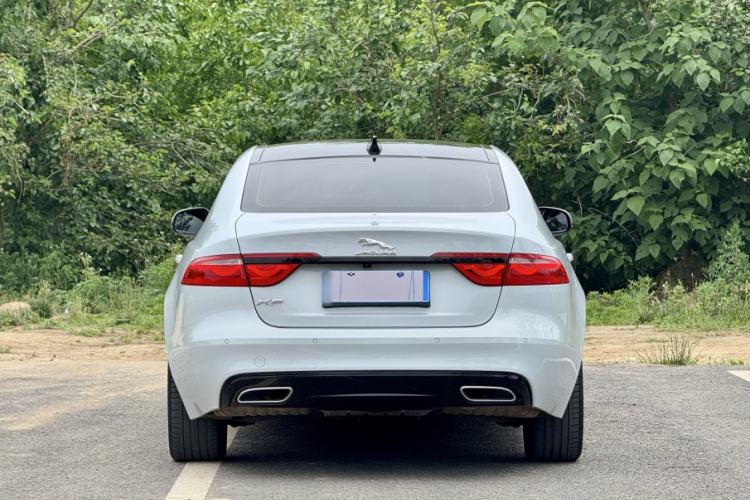 Used Jaguar XFL 2020 XFL 2.0T P200 Two-Wheel-Drive Rally Flag Edition Exterior 3