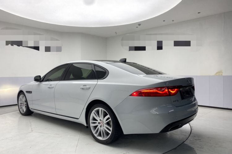 Used Jaguar XFL 2020 XFL 2.0T P200 Two-Wheel-Drive Rally Flag Edition Exterior 3