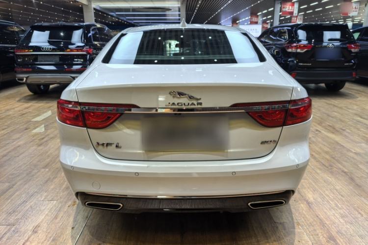 Used Jaguar XFL 2020 XFL 2.0T P200 Two-Wheel-Drive Windflower Edition Exterior 5