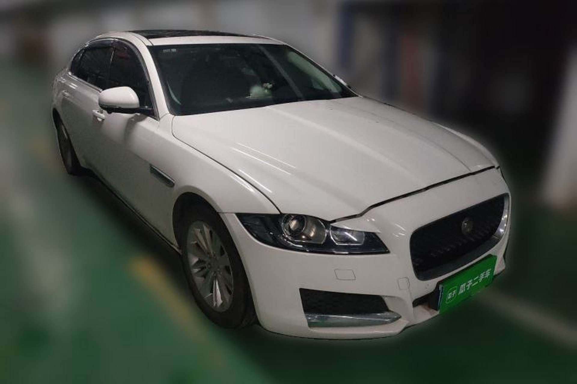 Used Jaguar XFL 2020 XFL 2.0T P200 Two-Wheel-Drive Windflower Edition Front Right 45 Deg