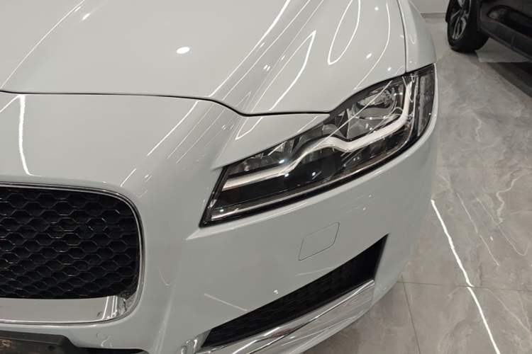 Used Jaguar XFL 2020 XFL 2.0T P250 Four-Wheel Drive Luxury Edition Left Front Headlight