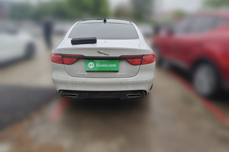 Used Jaguar XFL 2020 XFL 2.0T P200 Two-Wheel-Drive Rally Flag Edition Rear