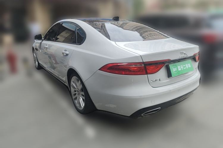 Used Jaguar XFL 2020 XFL 2.0T P200 Two-Wheel-Drive Rally Flag Edition Rear Left 45 Deg