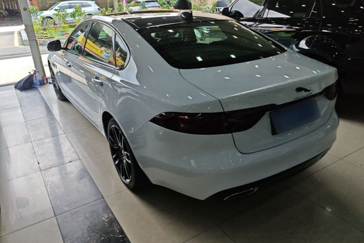 Used Jaguar XFL 2020 XFL 2.0T P250 Four-Wheel Drive Luxury Edition Rear Left 45 Deg