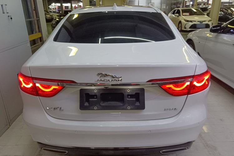 Used Jaguar XFL 2020 XFL 2.0T P200 Two-Wheel-Drive Elite Edition Rear