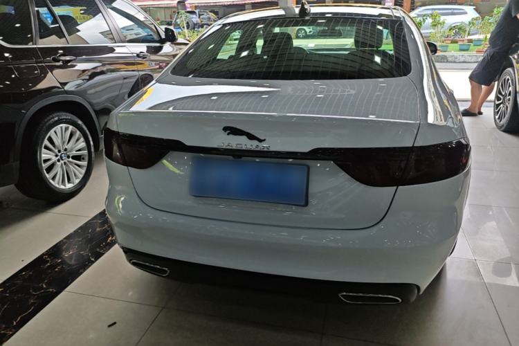 Used Jaguar XFL 2020 XFL 2.0T P250 Four-Wheel Drive Luxury Edition Rear