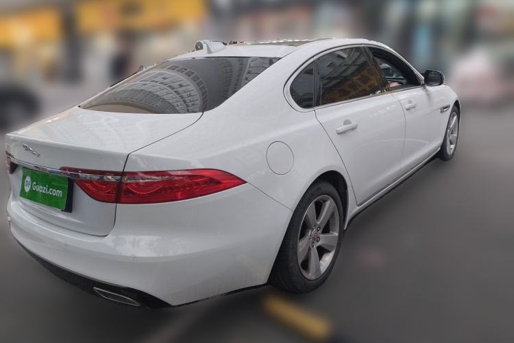 Used Jaguar XFL 2020 XFL 2.0T P200 Two-Wheel-Drive Elite Edition Rear Right 45 Deg
