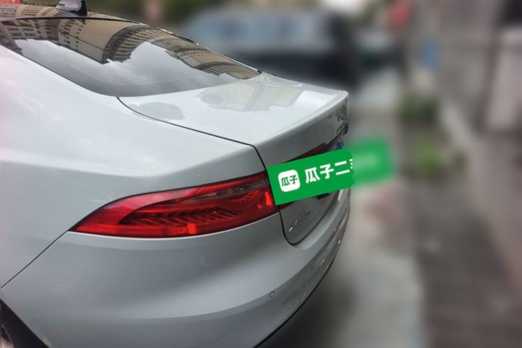 Used Jaguar XFL 2020 XFL 2.0T P200 Two-Wheel-Drive Rally Flag Edition Rear
