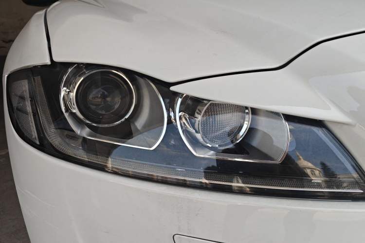 Used Jaguar XFL 2020 XFL 2.0T P200 Two-Wheel-Drive Elite Edition Right Front Headlight