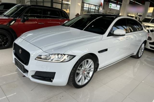 Used Jaguar XFL 2020 XFL 2.0T P200 Two-Wheel-Drive Rally Flag Edition
