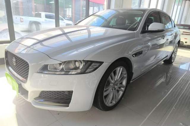 Used Jaguar XFL 2020 XFL 2.0T P200 Two-Wheel-Drive Rally Flag Edition