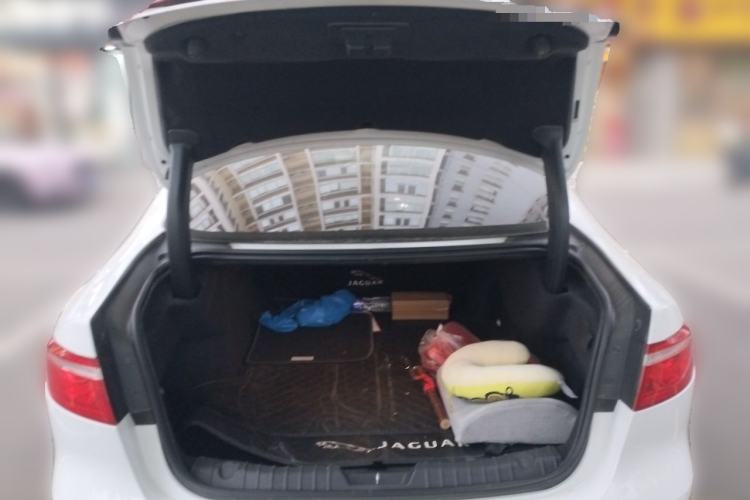 Used Jaguar XFL 2020 XFL 2.0T P200 Two-Wheel-Drive Elite Edition Trunk