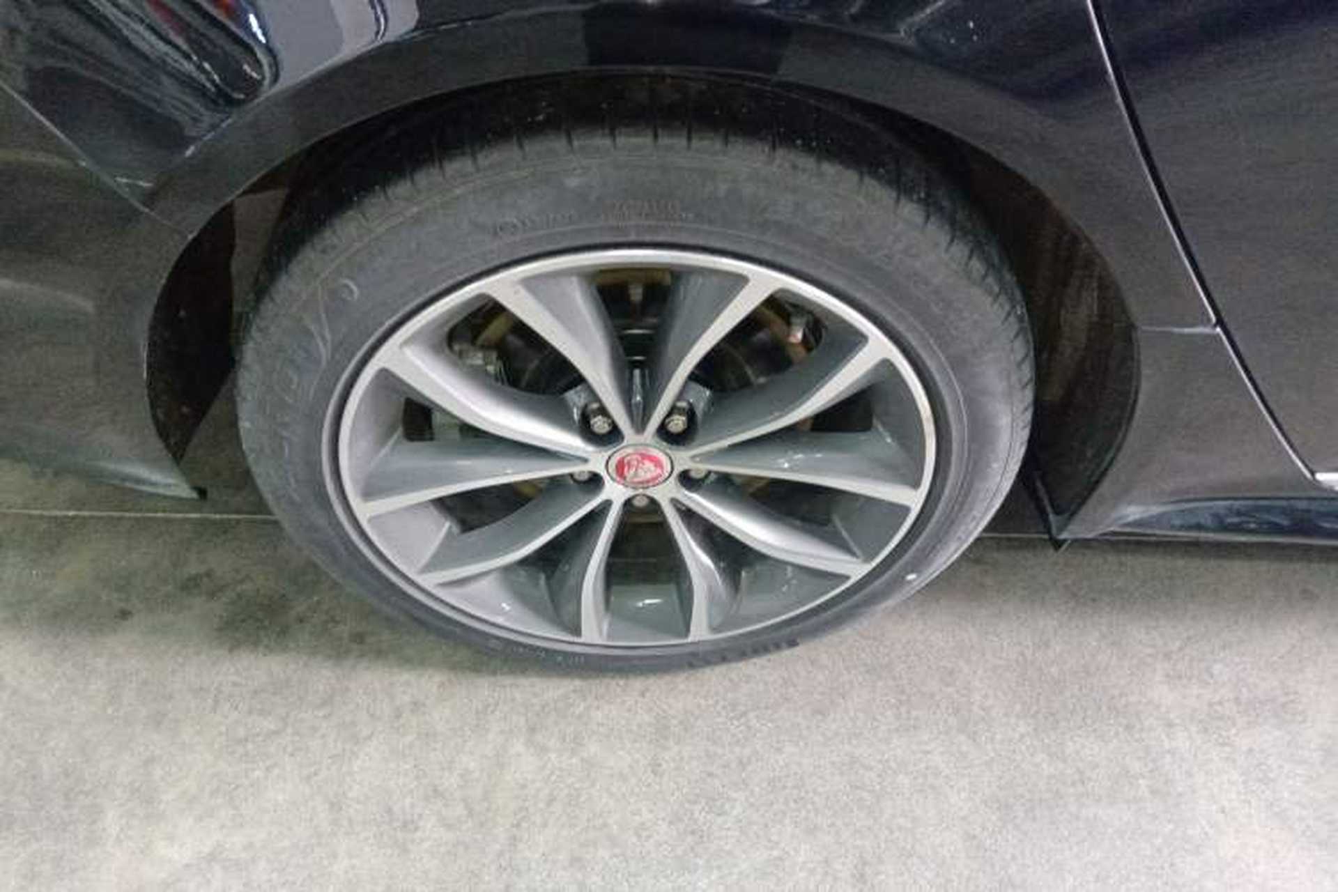 Used Jaguar XFL 2021 XFL 2.0T P250 Two-Wheel-Drive Elite Sport Edition Exterior 5