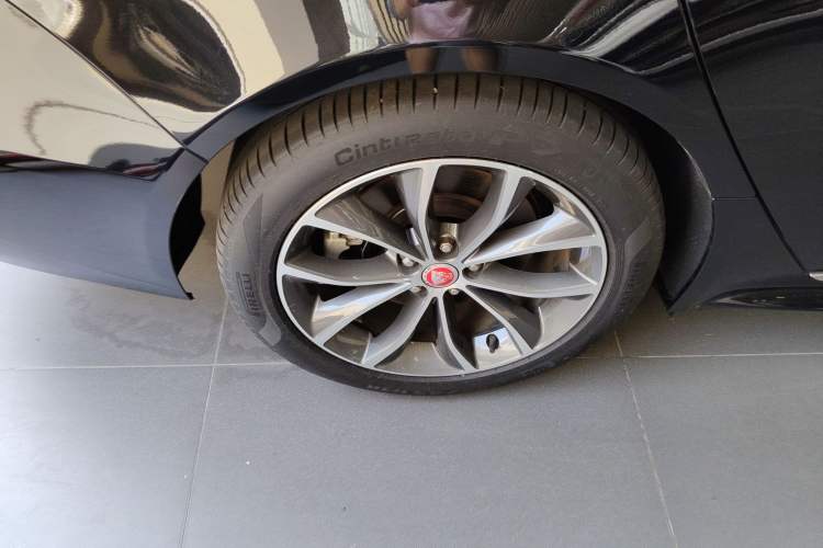 Used Jaguar XFL 2021 XFL 2.0T P250 Two-Wheel-Drive Elite Sport Edition Exterior 8