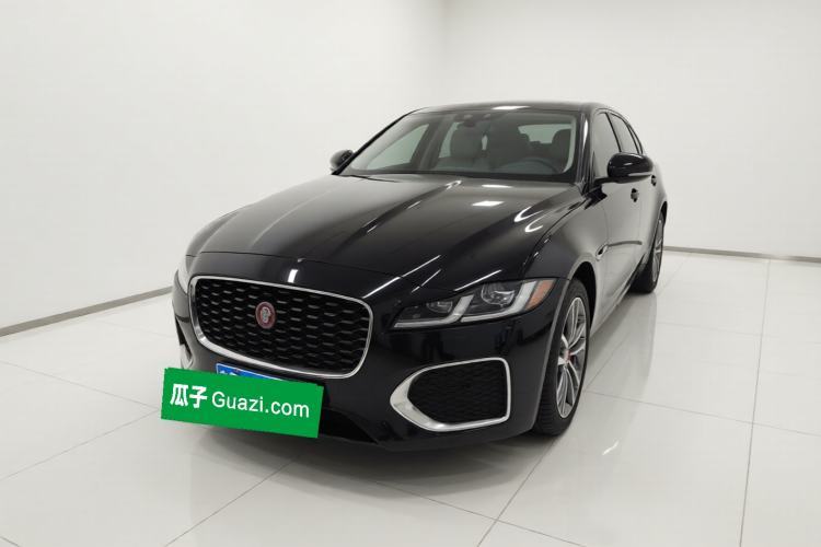 Used Jaguar XFL 2021 XFL 2.0T P200 Two-Wheel-Drive Elite Luxury Edition Guazi used car, China used car export, Used car for sale, Used Jaguar cars, Cheapest cars for sale