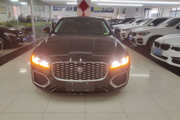 Used Jaguar XFL 2021 XFL 2.0T P250 Two-Wheel-Drive Luxury Deluxe Edition Front