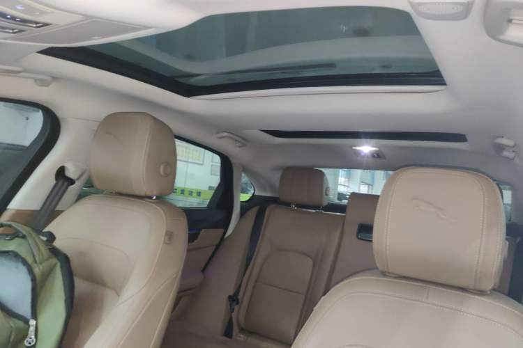 Used Jaguar XFL 2021 XFL 2.0T P250 Two-Wheel-Drive Luxury Deluxe Edition Headliner