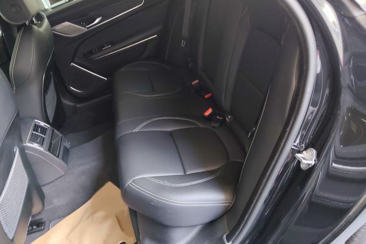 Used Jaguar XFL 2021 XFL 2.0T P250 Two-Wheel-Drive Elite Sport Edition Interior 4