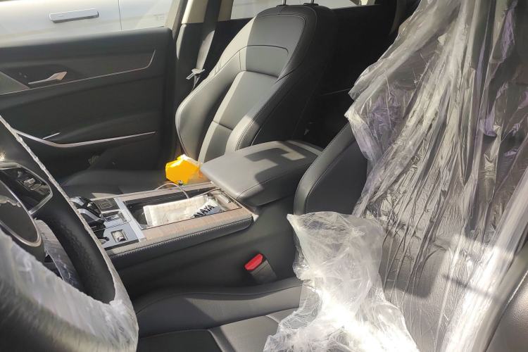 Used Jaguar XFL 2021 XFL 2.0T P200 Two-Wheel-Drive Elite Luxury Edition Left Front Seat