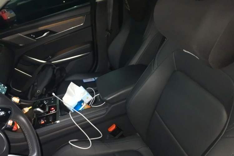 Used Jaguar XFL 2021 XFL 2.0T P200 Two-Wheel-Drive Elite Luxury Edition Left Front Seat