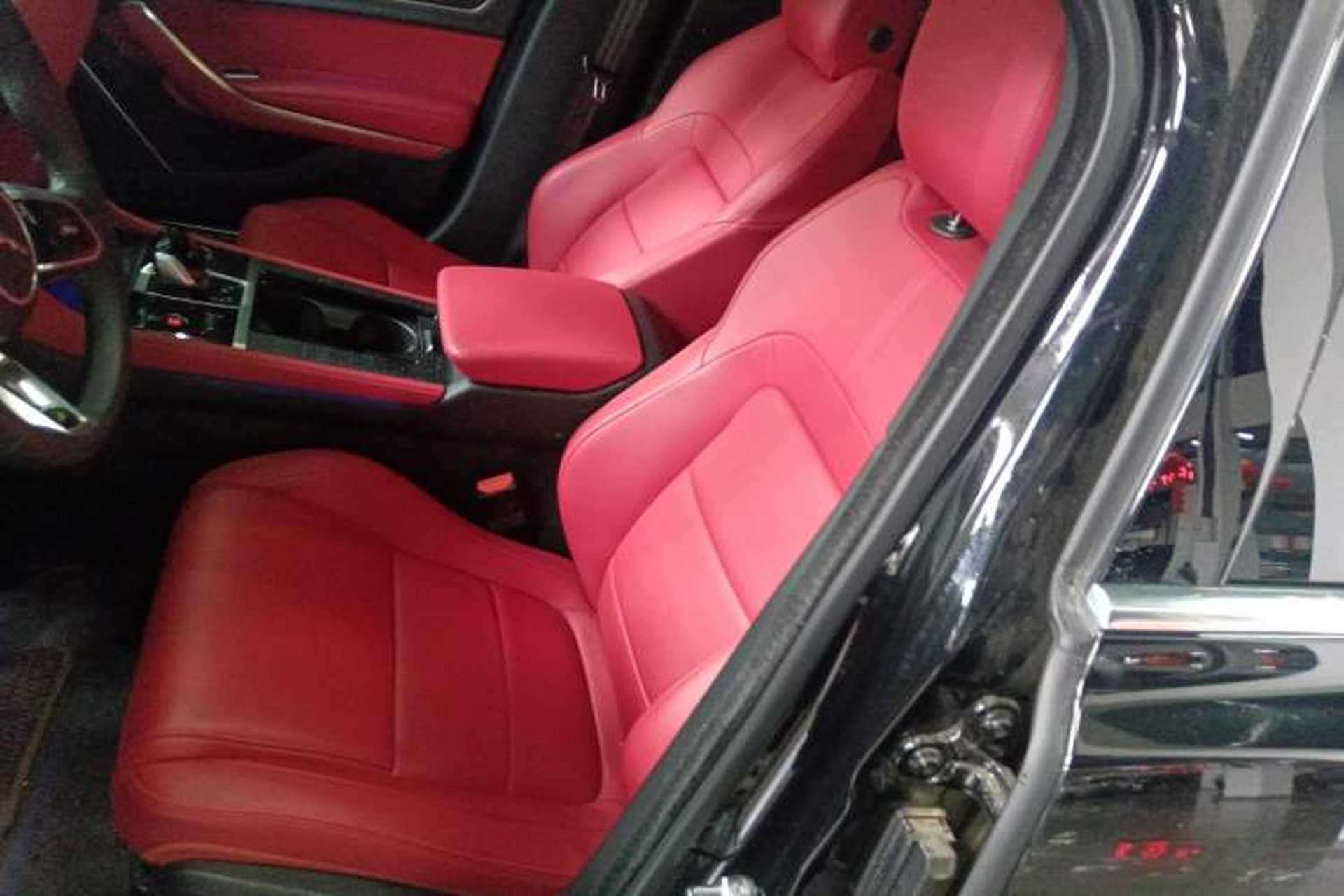Used Jaguar XFL 2021 XFL 2.0T P250 Two-Wheel-Drive Elite Sport Edition Left Front Seat