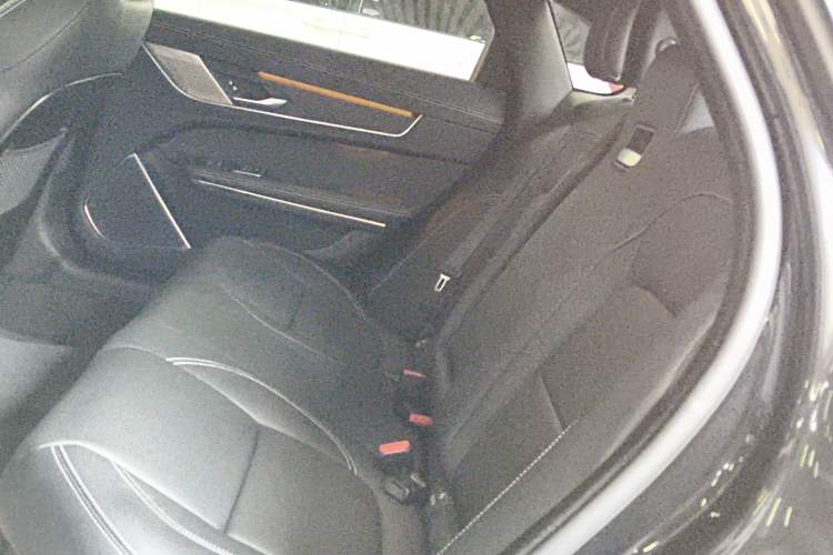 Used Jaguar XFL 2021 XFL 2.0T P250 Two-Wheel-Drive Elite Sport Edition Left Rear Seat
