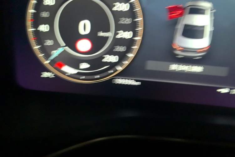 Used Jaguar XFL 2021 XFL 2.0T P200 Two-Wheel-Drive Elite Luxury Edition Odometer Close Up