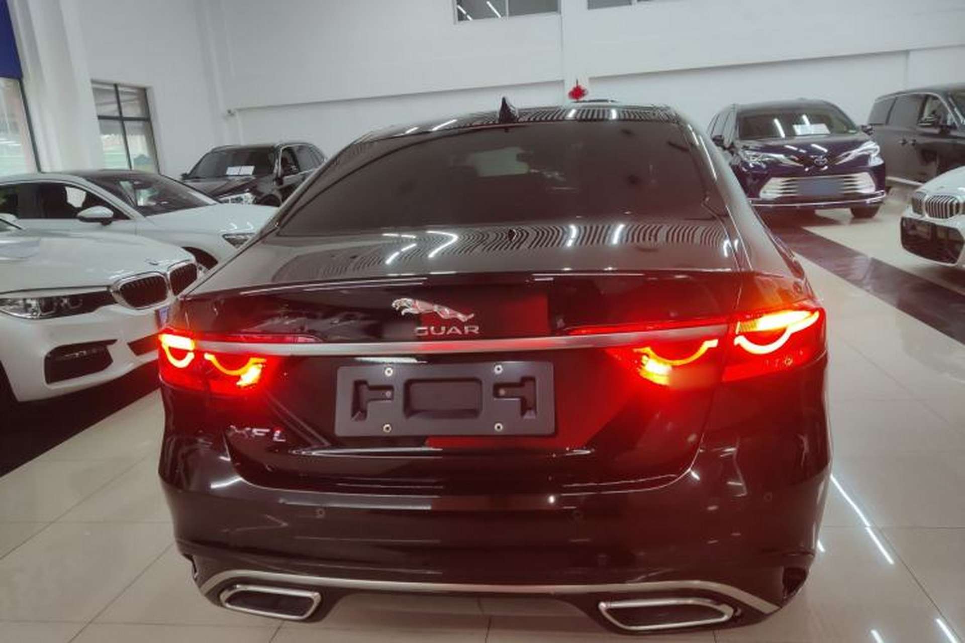 Used Jaguar XFL 2021 XFL 2.0T P250 Two-Wheel-Drive Luxury Deluxe Edition Rear